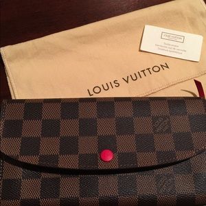 Louis Vuitton Wallet