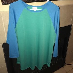 Lularoe Randy Tee