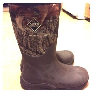 Woody Max Muck women's hunting boots