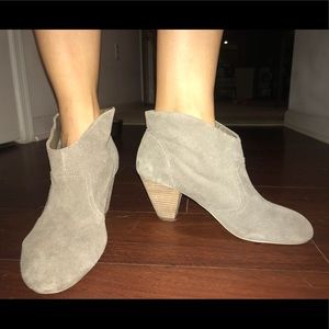 Steve Madden P. Phillip leather booties - size 11