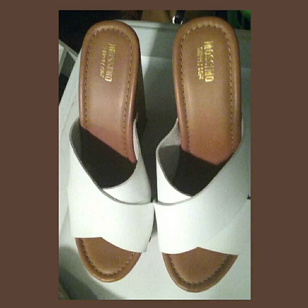 Mossimo wedges