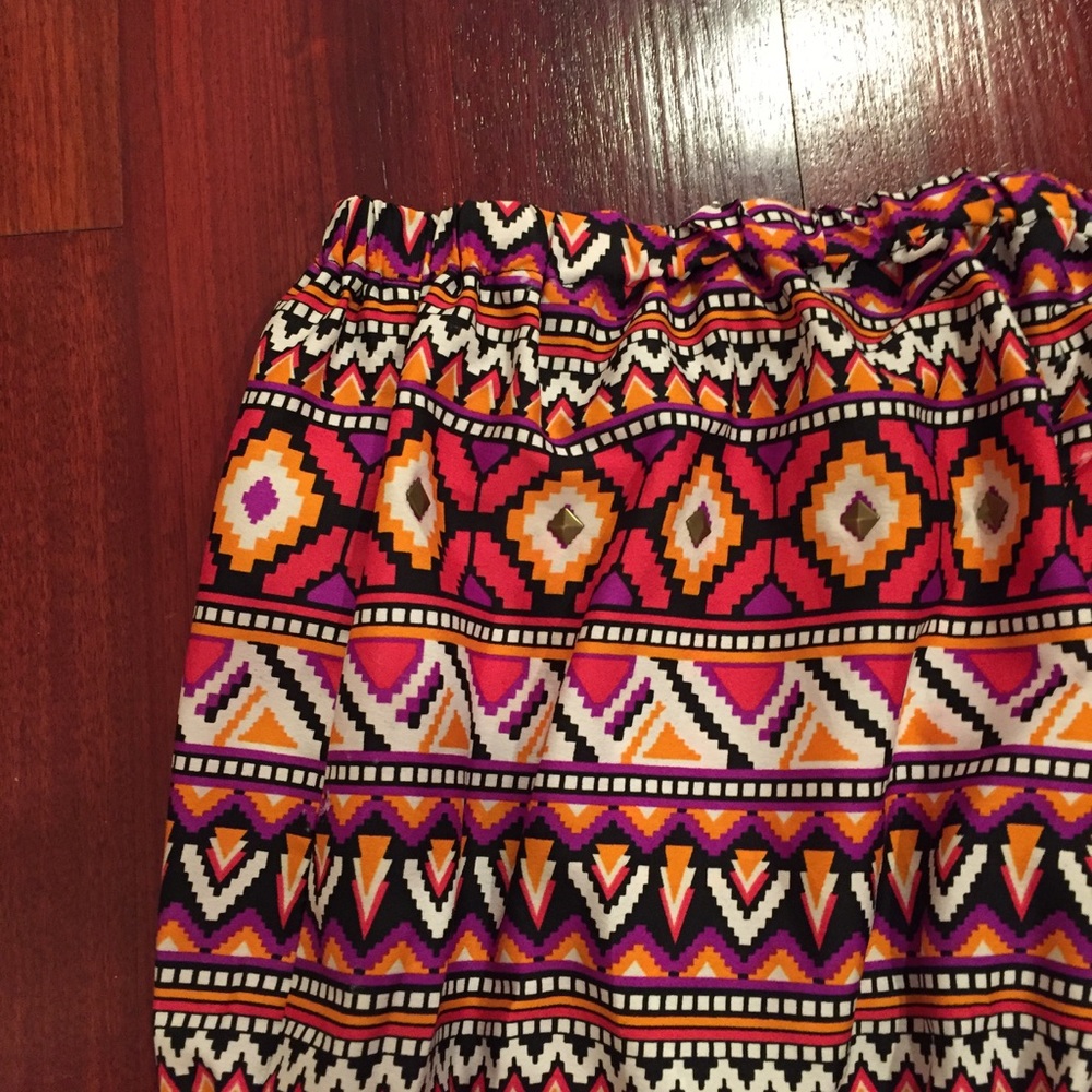 Forever 21 Strapless Patterned Romper - Picture 2 of 3