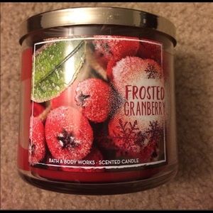 NEW Frosted Cranberry Candle