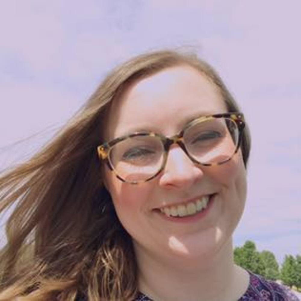 Meet your Posher, Sara