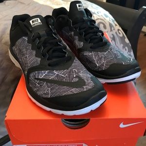 Women's NIKE FS Lite Run 3 Print