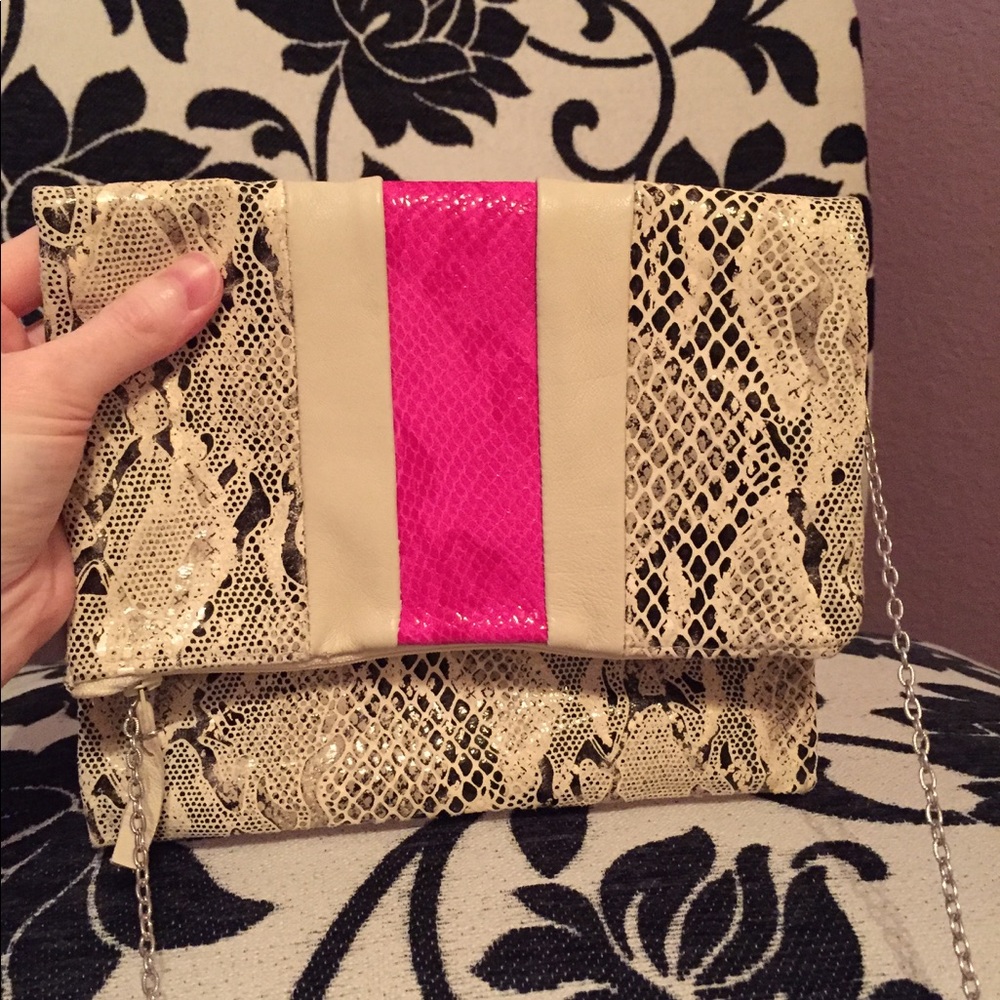 BRAND NEW pink and beige snake crossbody clutch - Picture 8 of 8
