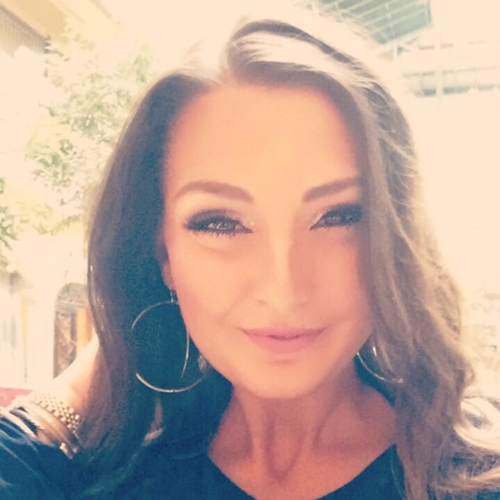 Meet your Posher, Mamie