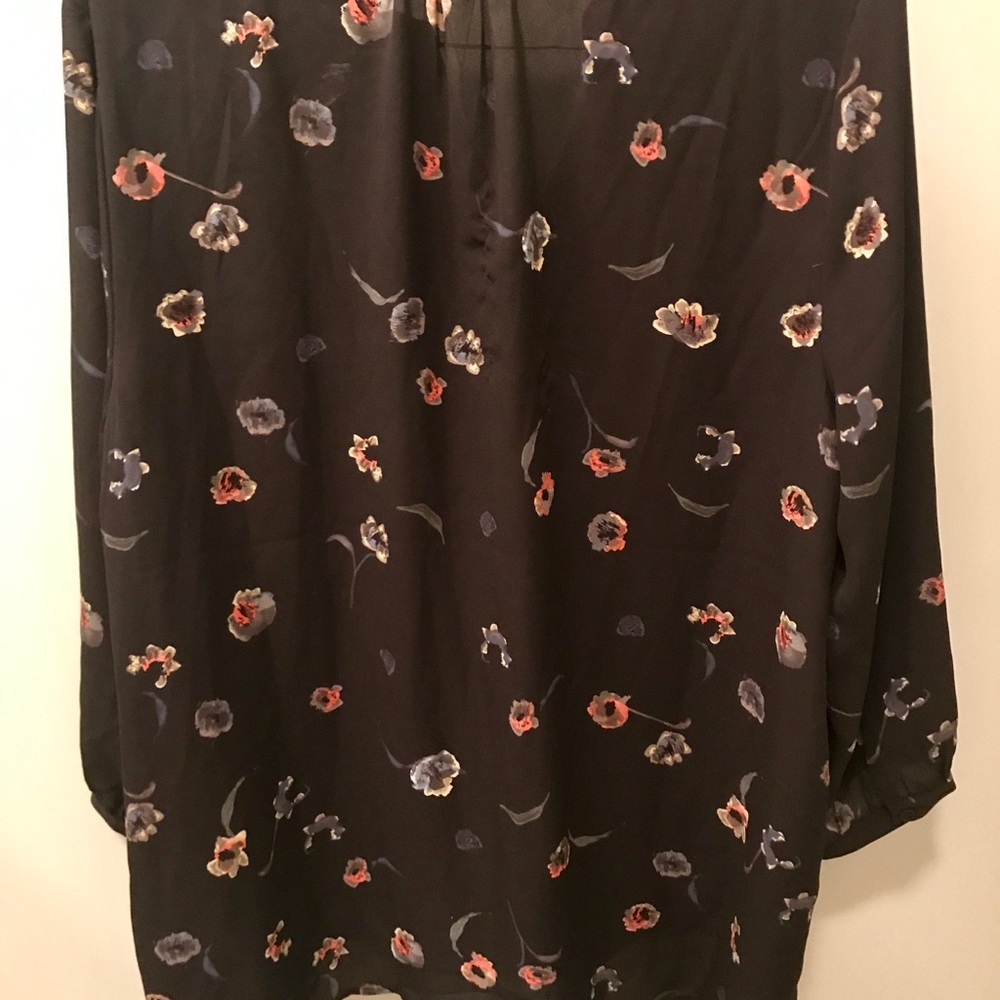 Blouse - Picture 3 of 6