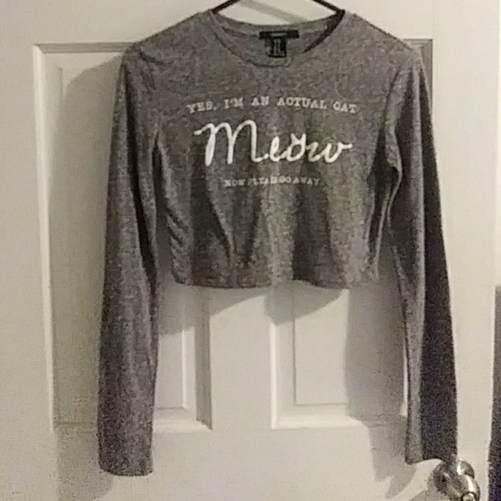 Cropped long sleeve