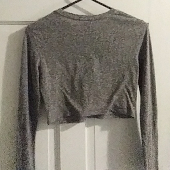 Cropped long sleeve - Picture 4 of 4