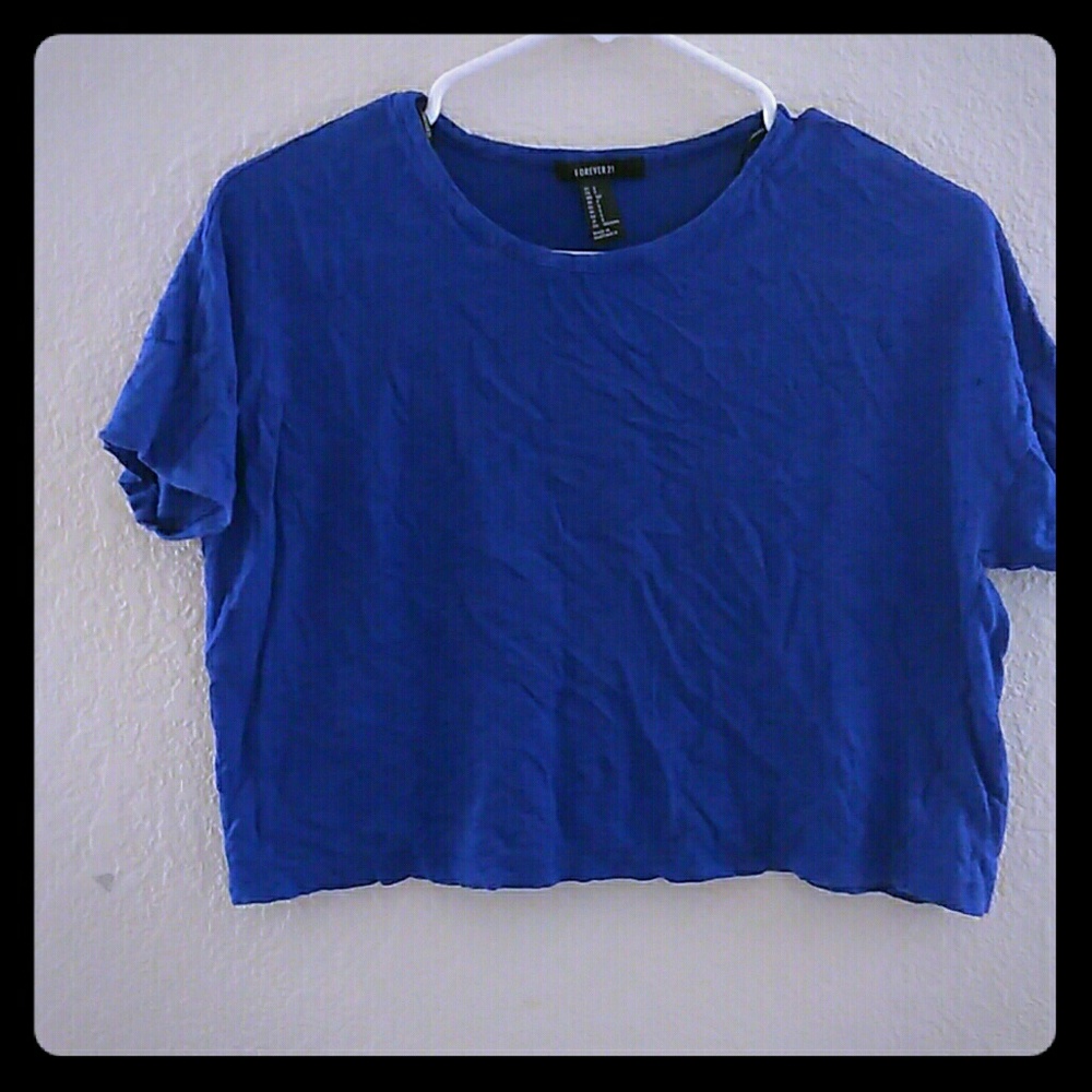 Crop top