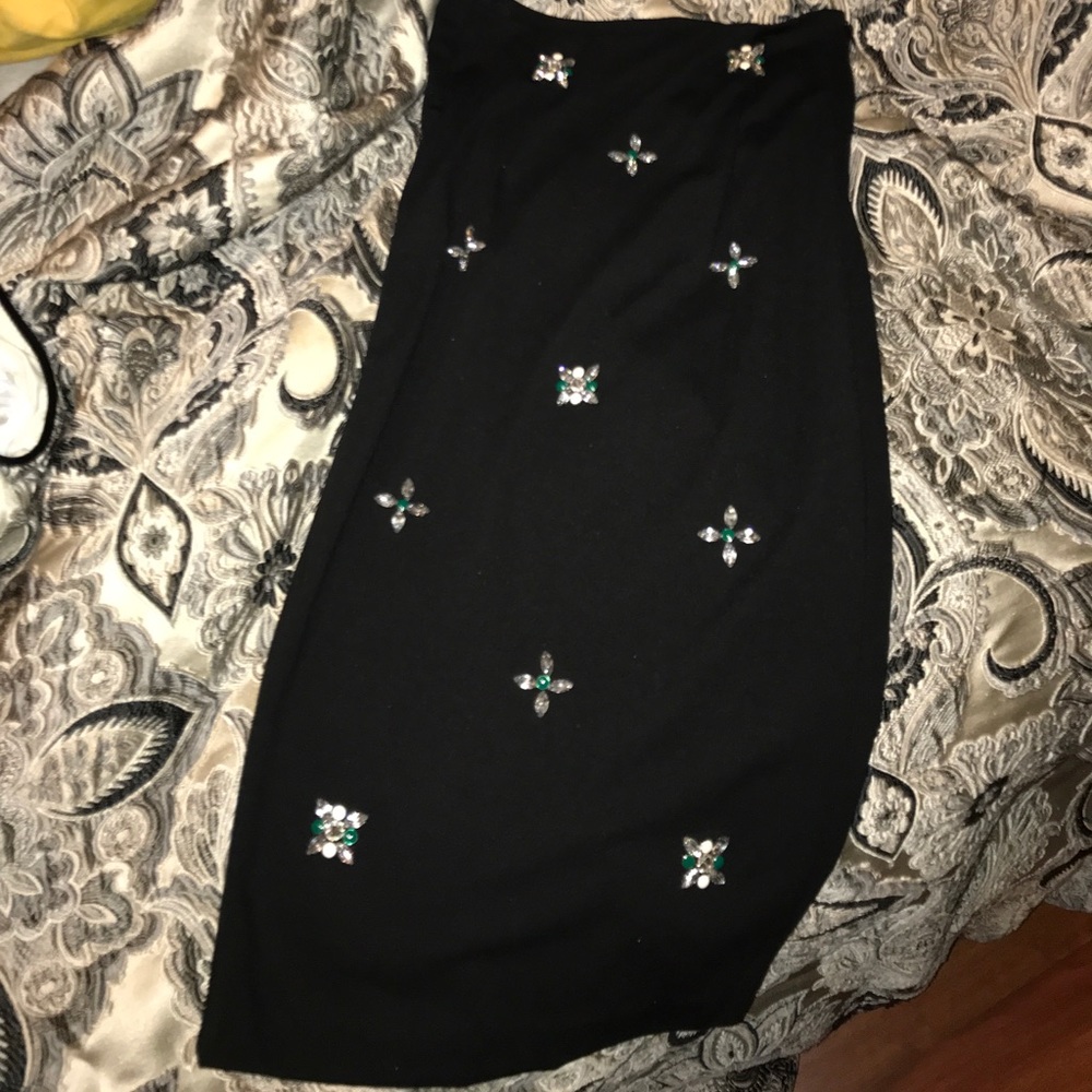 Long Jewel Skirt with slit in back