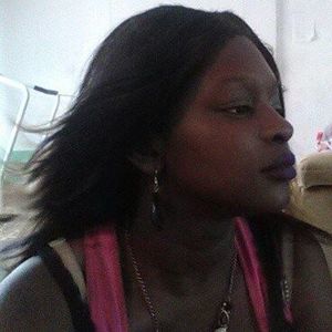 Meet your Posher, Mya