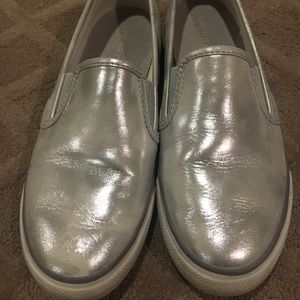 Sperry sneaker slip on