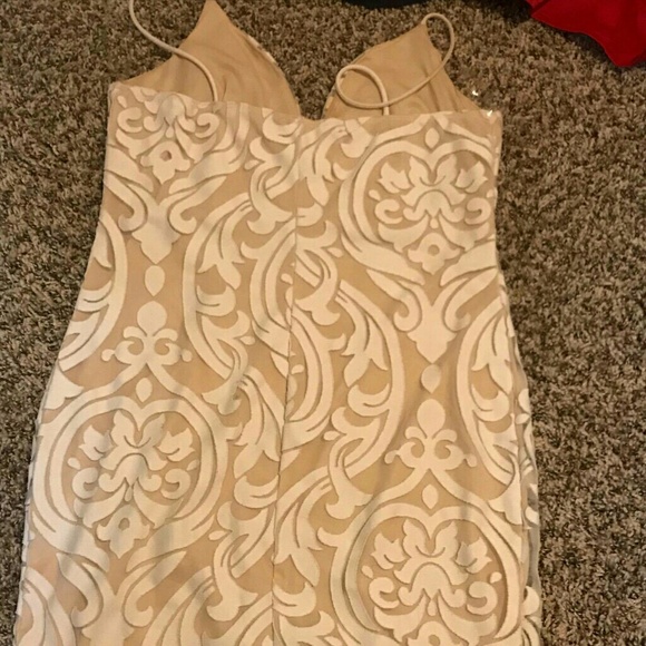 Dress - Picture 2 of 2