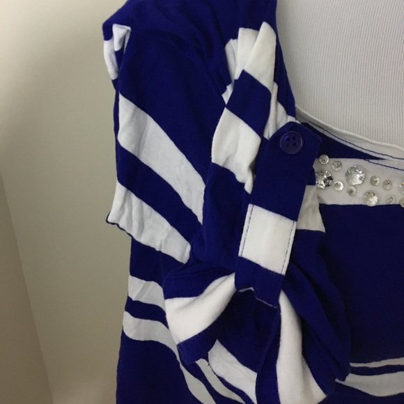 2x INC jeweled neck shirt - Picture 5 of 6