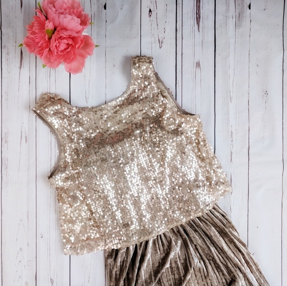 SUGAR+LIPS • pleated velvet sequin dress taupe - Picture 2 of 8