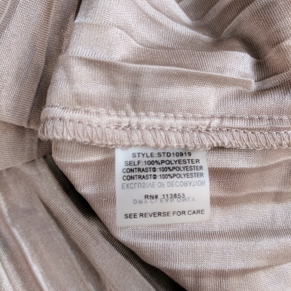 SUGAR+LIPS • pleated velvet sequin dress taupe - Picture 8 of 8