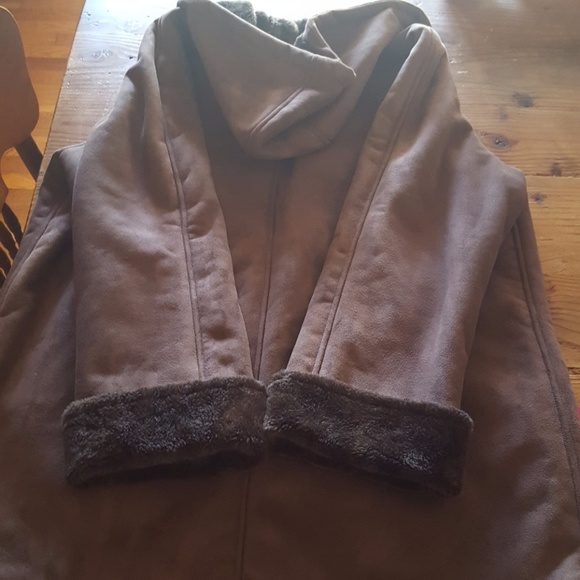 Winter coat - Picture 2 of 3