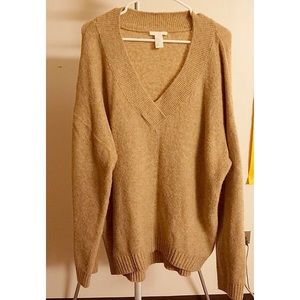 Tan oversized v-neck sweater