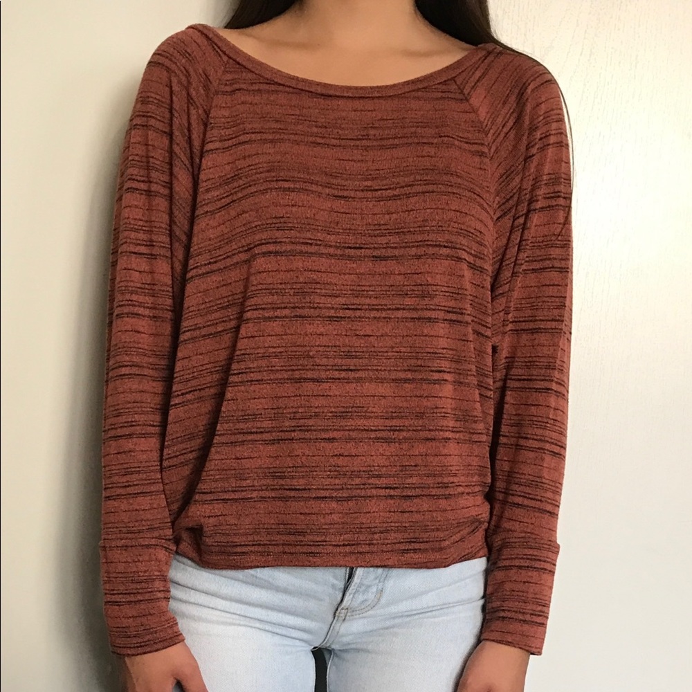 TERRACOTTA LONG SLEEVE SHIRT •SIZE SMALL🍁🍂