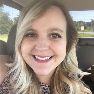 Meet your Posher, Jana