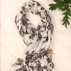 Francesca's White and Grey Floral Scarf