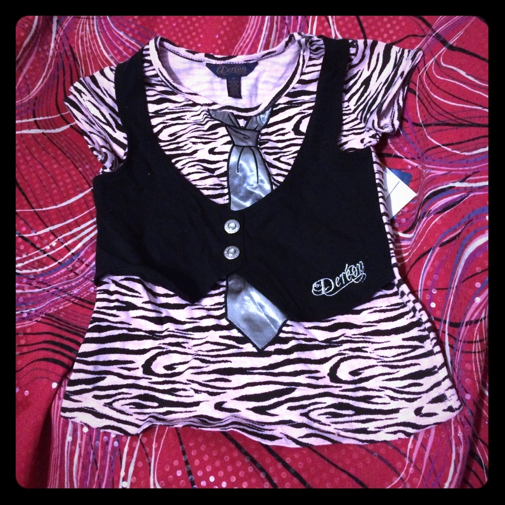 Dereon shirt size 3T