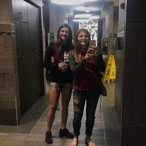 Meet your Posher, Ciara