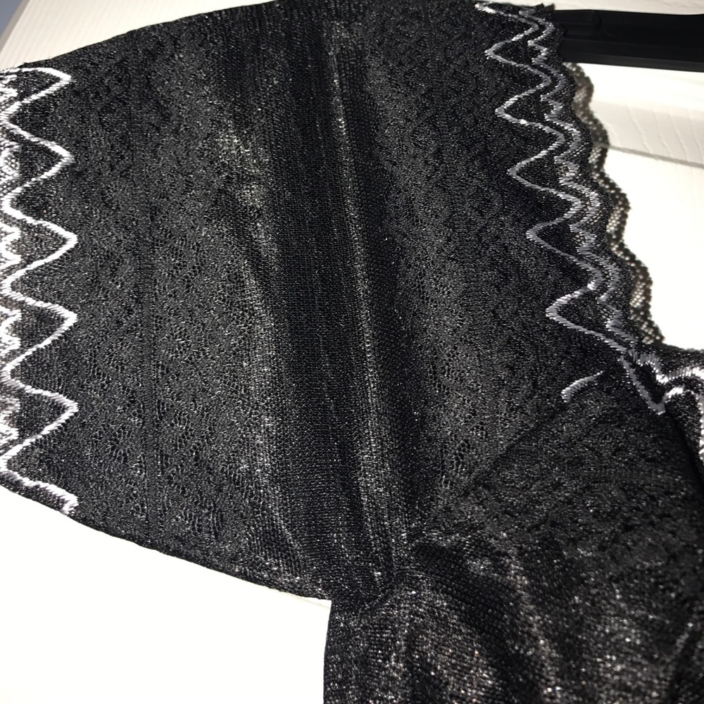 Blouse - Picture 3 of 3