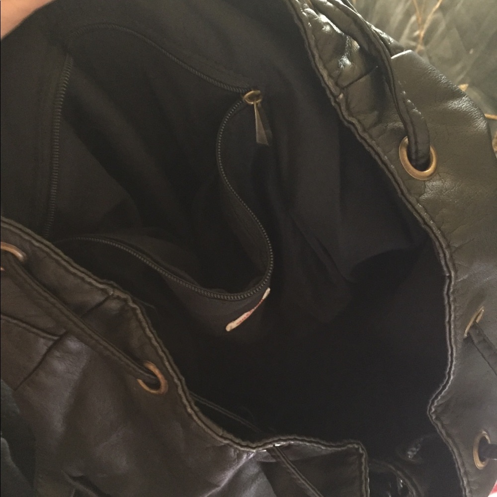 Backpack. - Picture 4 of 4