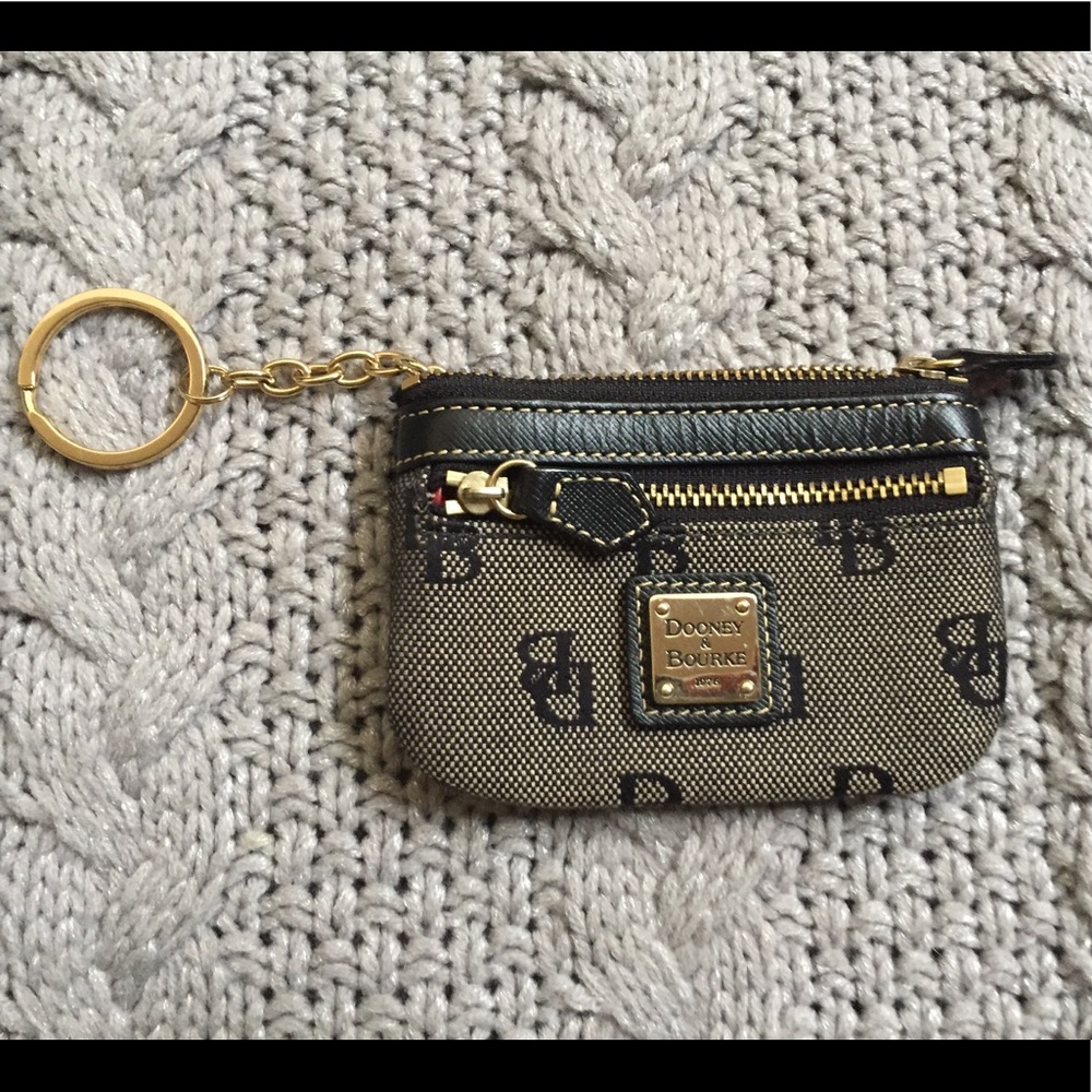 Dooney & Bourke card holder