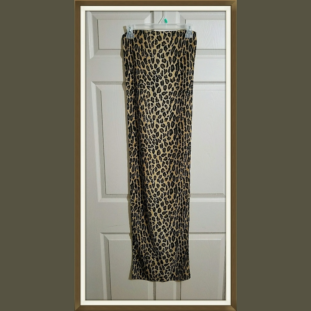 💋NWOT Leopard Print Scarf