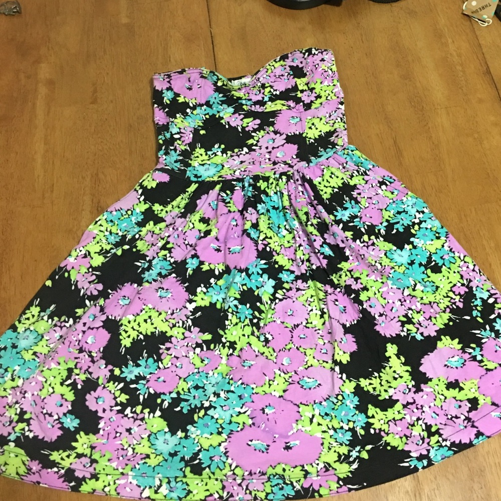 Strapless floral aeropostale dress