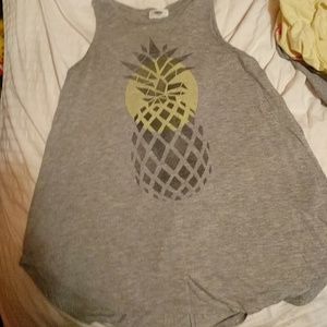 Old Navy small pineapple tank