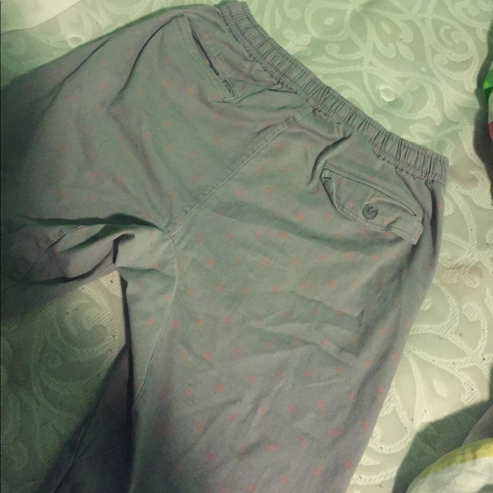 Shorts - Picture 2 of 3