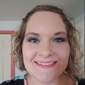 Meet your Posher, Candace