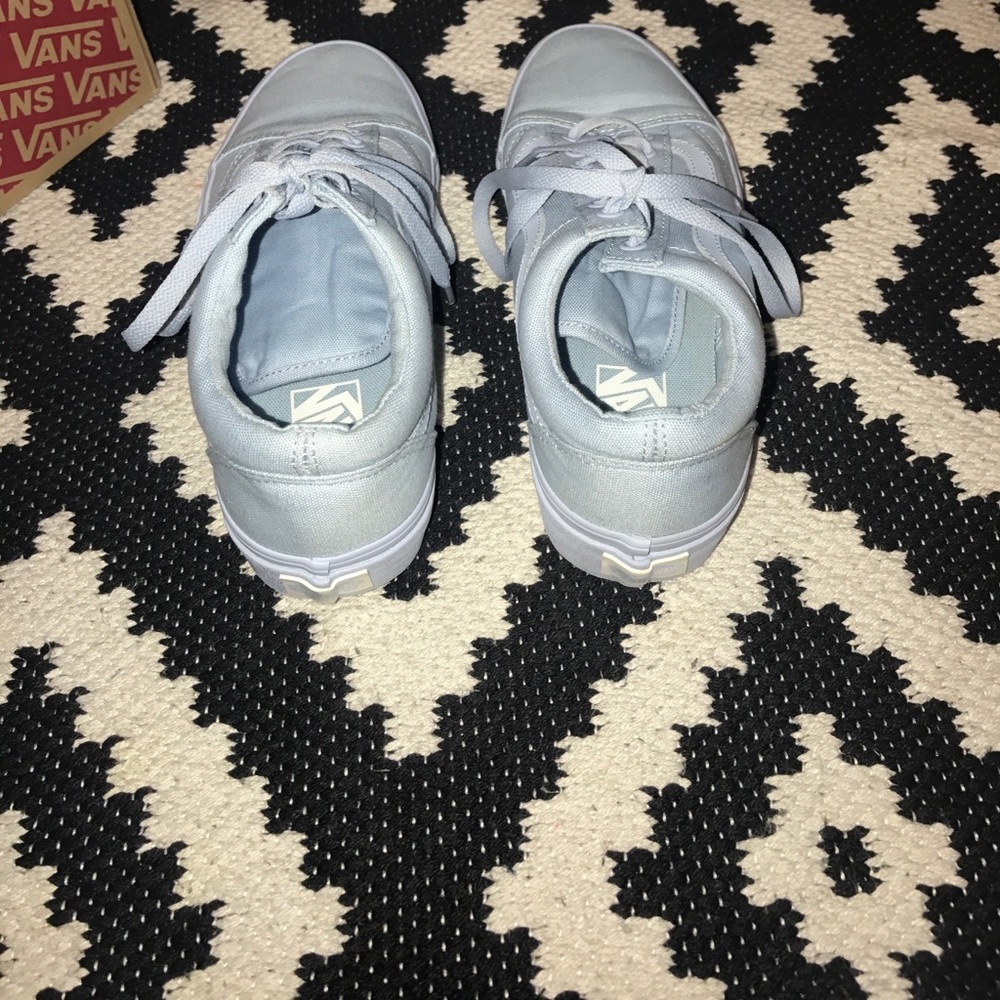 Vans - Picture 2 of 3
