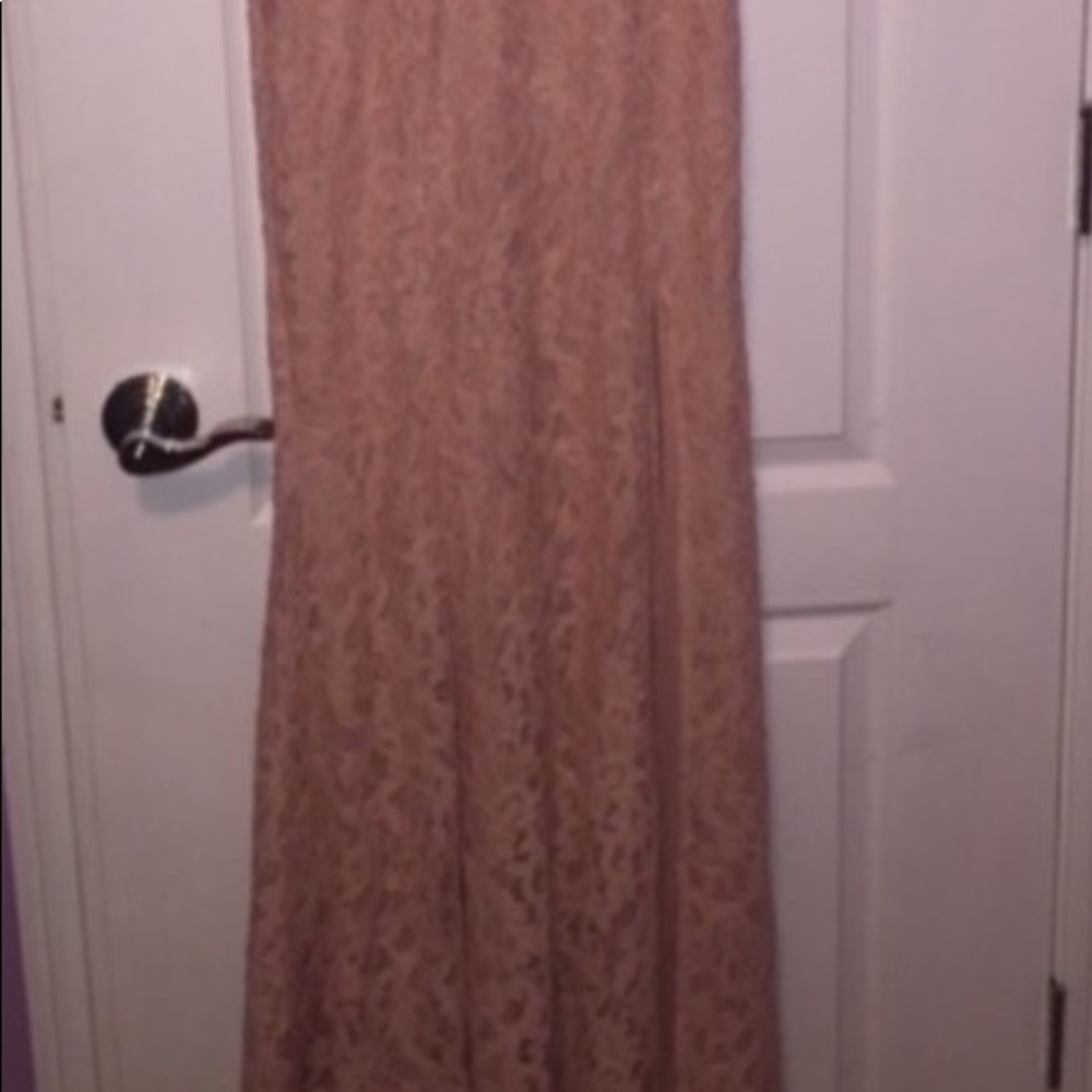 Long dress - Picture 2 of 4