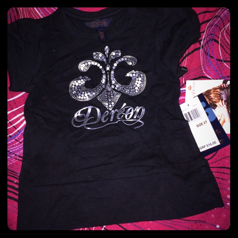 Dereon shirt.. nwt.