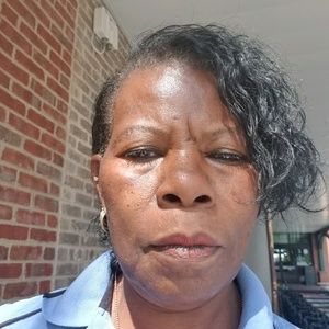 Meet your Posher, Felicia