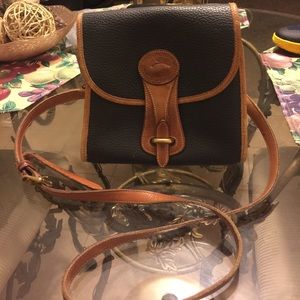 Dooney & Bourke cross body purse