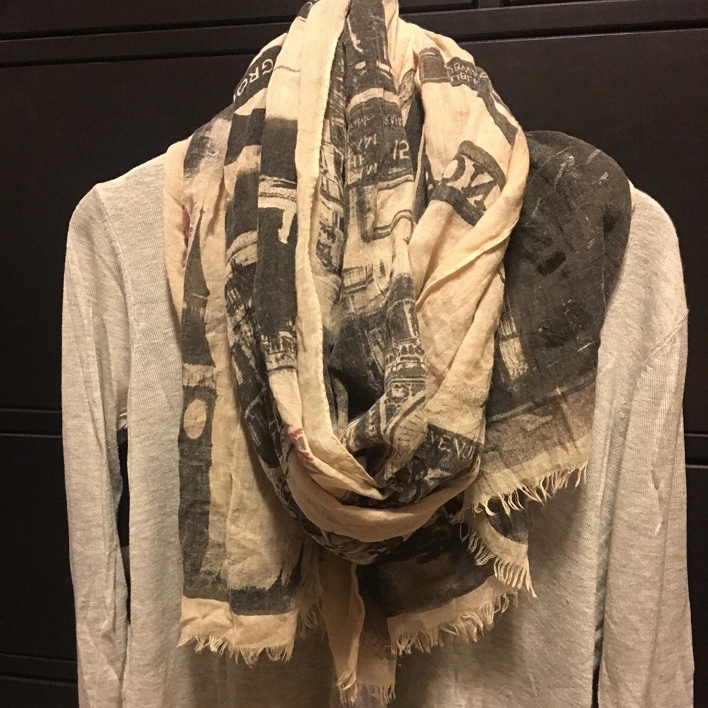 England designed scarf - Picture 6 of 6