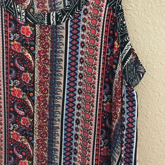 Cute patterned flowy dress - large - NWOT - Picture 3 of 3
