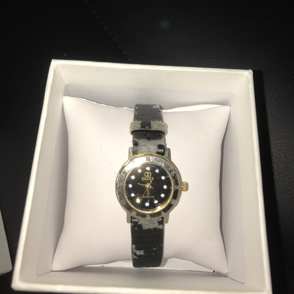 Gucci Watch ? - Picture 2 of 3