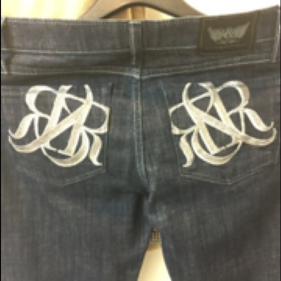 Jeans - Picture 2 of 4