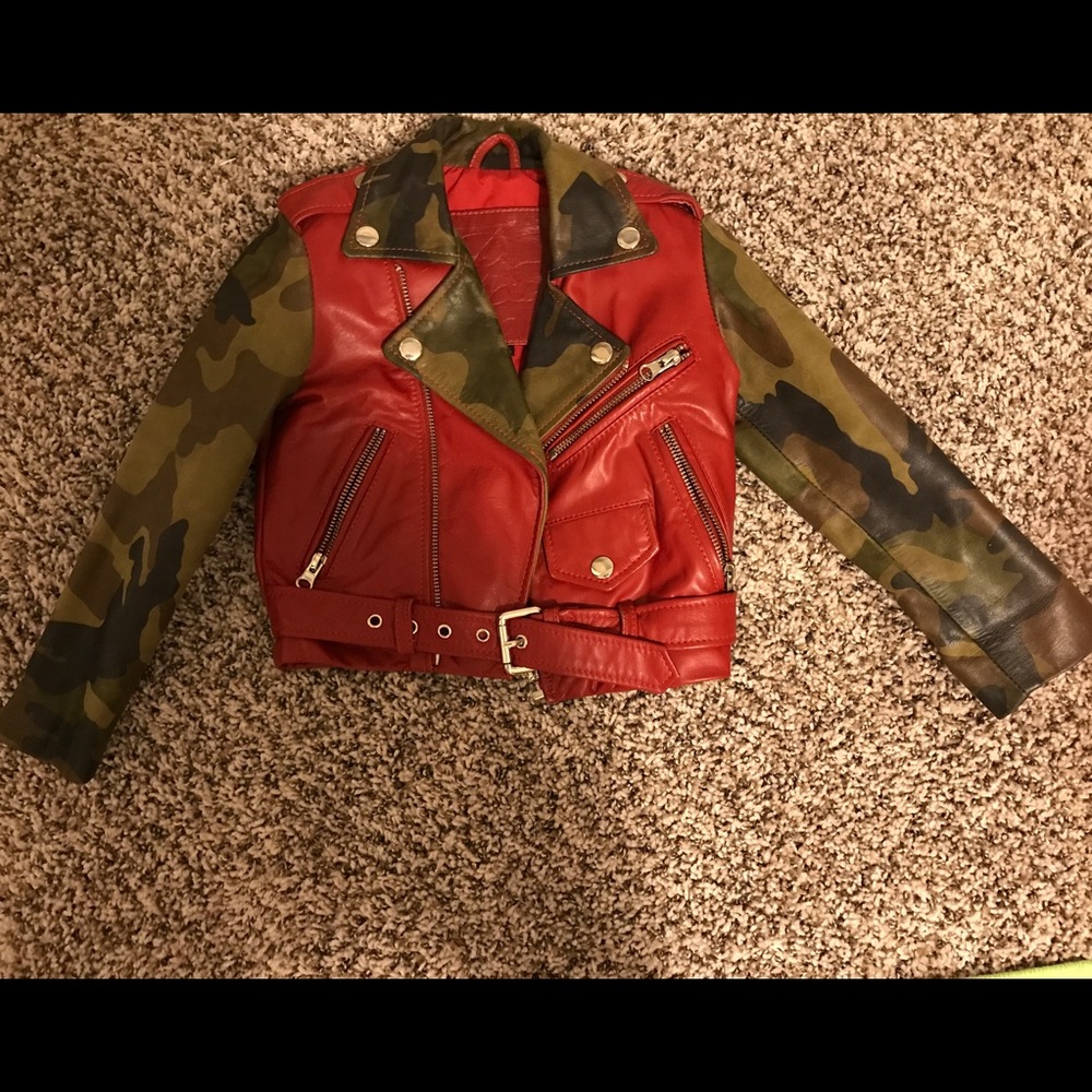 Red n camo motor toddler leather jacket sale 🚨