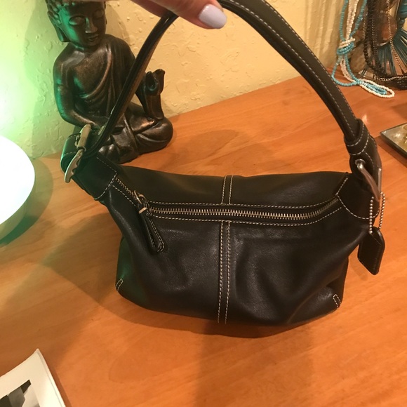 COACH black purse, 100% Authentic - Picture 5 of 7