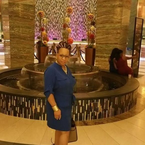 Meet your Posher, Monique - Picture 1 of 1