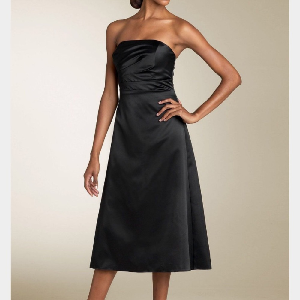 JS Boutique strapless ruched satin dress